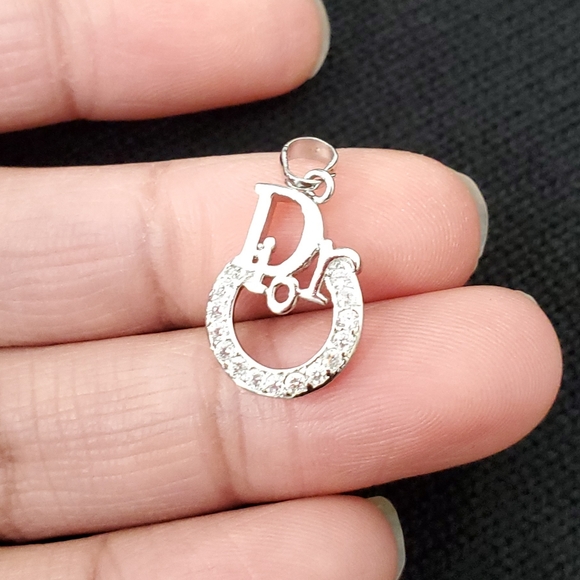 Silver and Cubic Zirconia Pendant - Picture 3 of 5